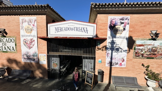 Die Markthalle des Mercado de Triana