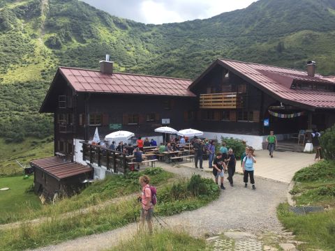 Schwarzwasserhütte