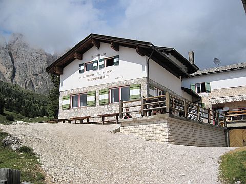 Regensburger-Hütte (Rifugio Firenze)
