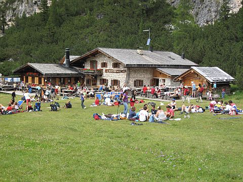 Scotoni-Hütte (Rifugio Scotoni)