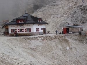 Forcella-Pordoi-Hütte