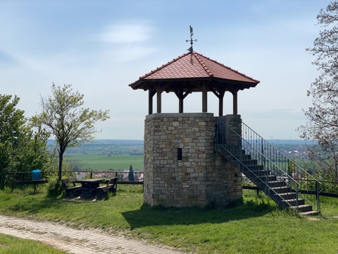 Harxheimer Schlossbergturm