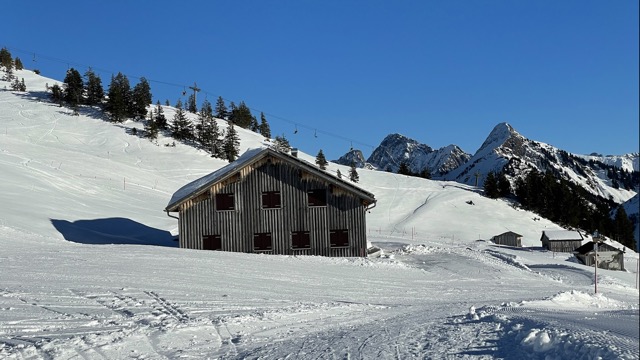 Oberdamülser Alpe im Winter