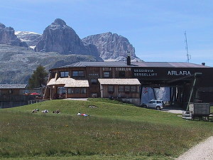 Ütia Piz Arlara (Rifugio Ciablun)