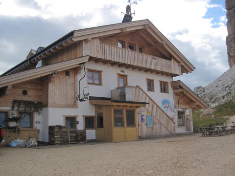 Rifugio Averau